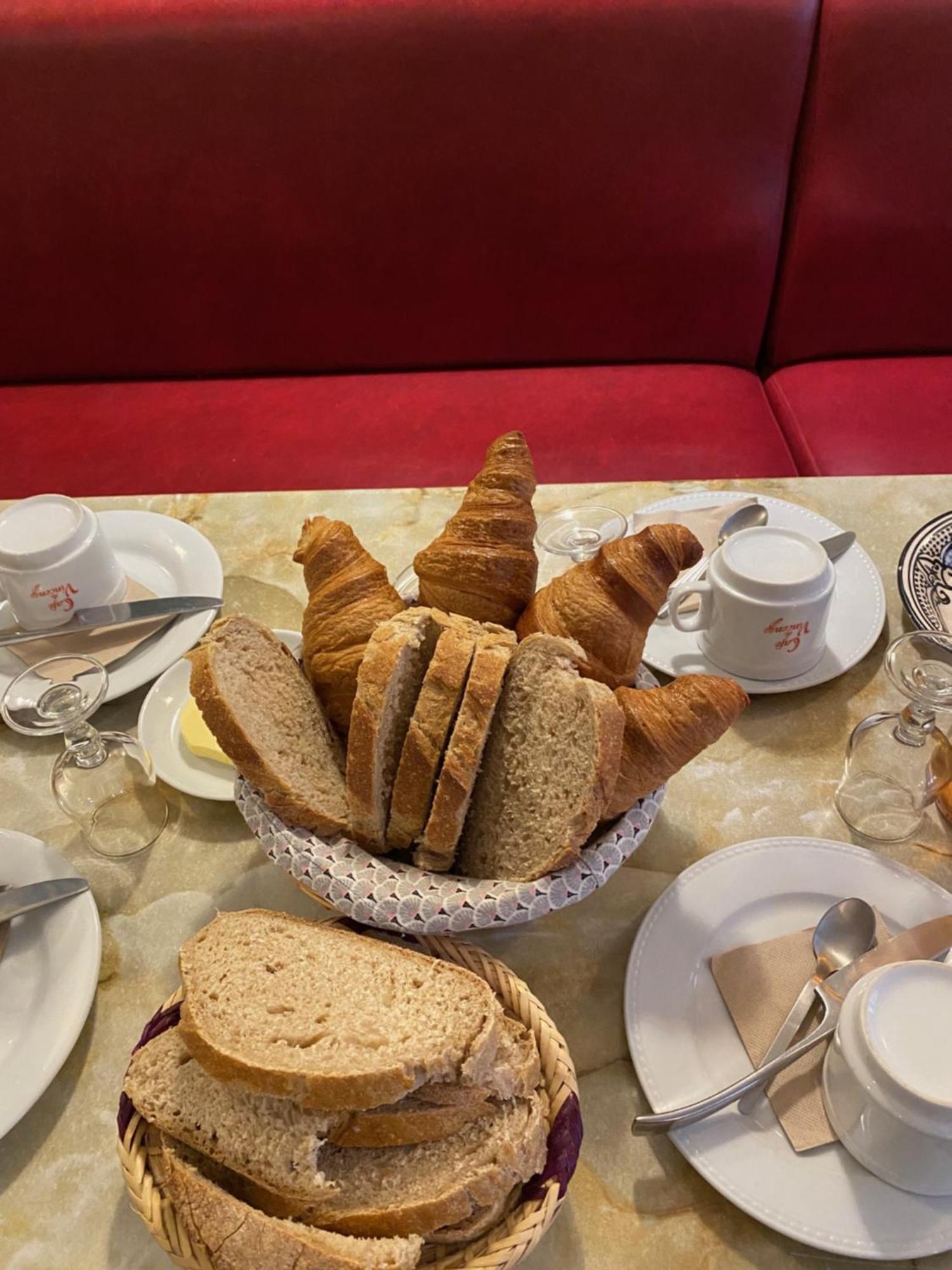 Le Dauphine Otel Châtillon-en-Diois Dış mekan fotoğraf